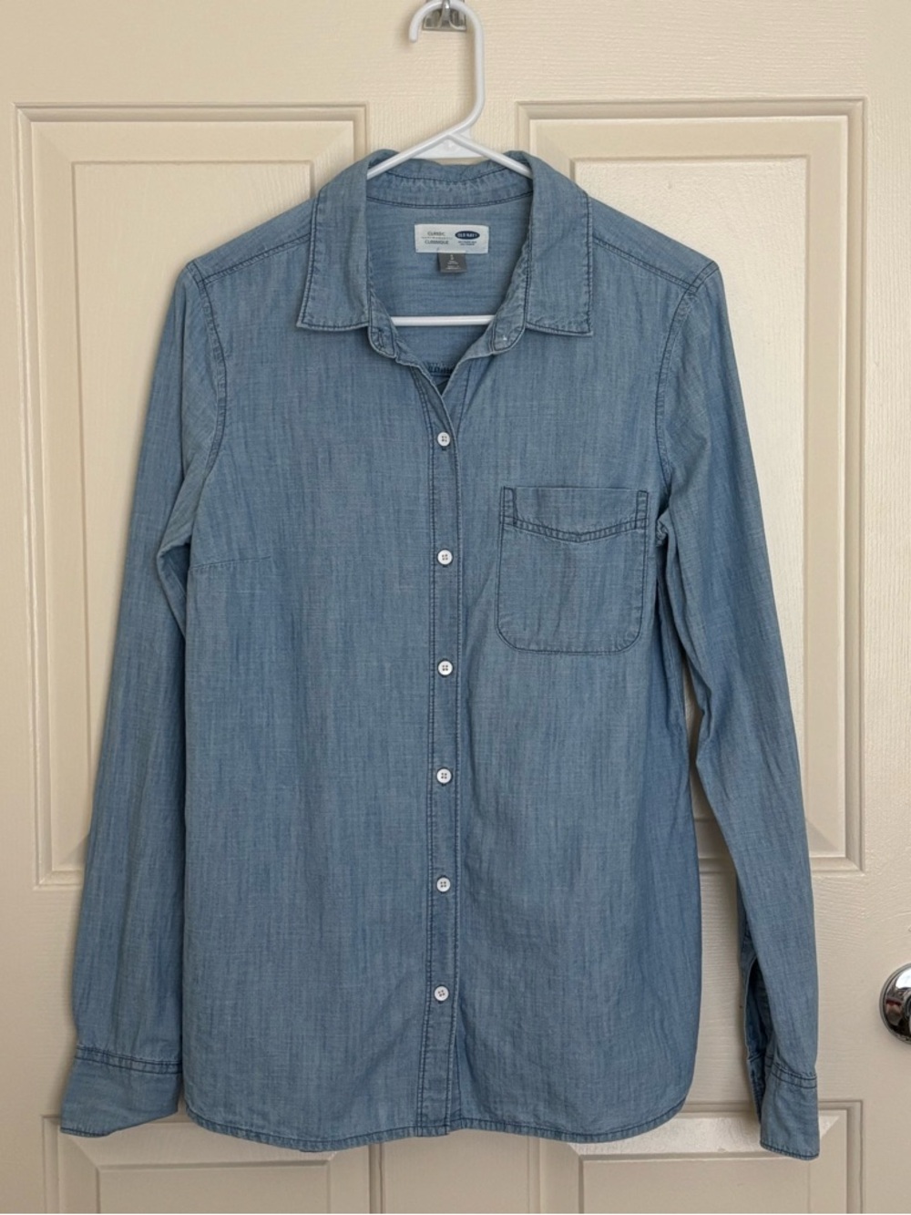 Old Navy Classic Chambray - Small Tall